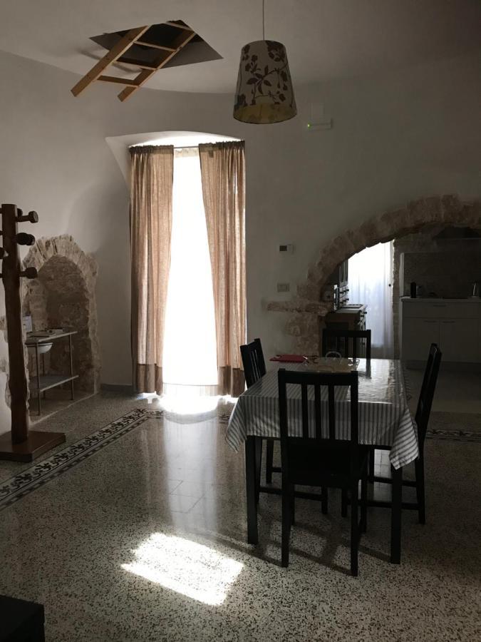 Вілла Il Trullo Del Palmento Альберобелло Екстер'єр фото