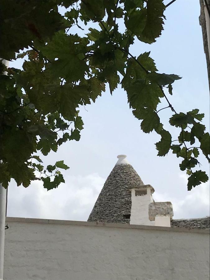 Вілла Il Trullo Del Palmento Альберобелло Екстер'єр фото